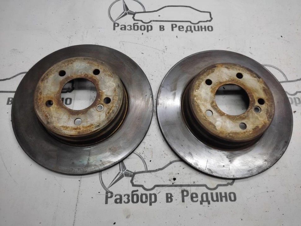 Диски тормозные зад MERCEDES-BENZ C-класс W203/S203/CL203 рестайлинг (2004 - 2008) фото 1 — Разборка Мерседес
