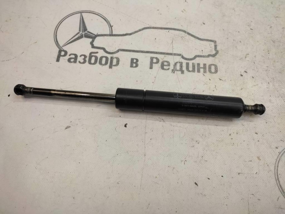Амортизатор крышки багажника MERCEDES-BENZ E-класс W210/S210 рестайлинг (1999 - 2003) фото 1 — Разборка Мерседес