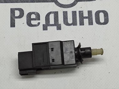 Выключатель стоп-сигнала MERCEDES-BENZ E-класс W211/S211 (2002 - 2006) — Разборка Мерседес
