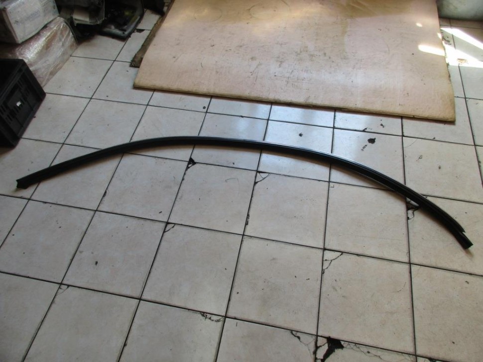 Молдинг крыши MERCEDES-BENZ CLK-класс C209/W209 рестайлинг (2005 - 2010) фото 1 — Разборка Мерседес