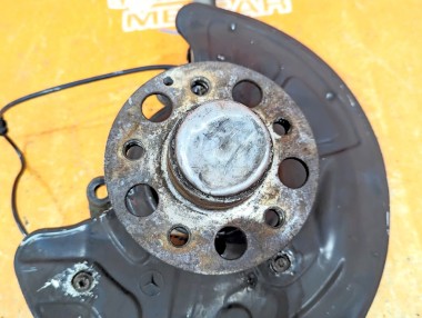 Кулак поворотный передний правый MERCEDES-BENZ E-класс W211/S211 (2002 - 2006) — Разборка Мерседес