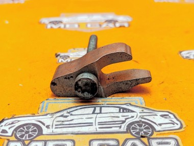 Кронштейн крепления форсунок MERCEDES-BENZ Vito W639 рестайлинг (2010 - 2014) &mdash; Разборка Мерседес