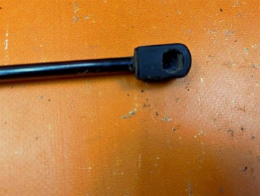 Амортизатор крышки багажника MERCEDES-BENZ C-класс W204/S204/С204 рестайлинг (2011 - 2015) — Разборка Мерседес