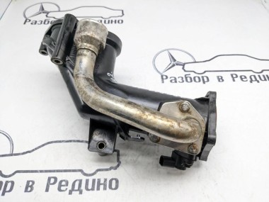 Патрубок впускного коллектора MERCEDES-BENZ M-класс W164 (2005 - 2008) — Разборка Мерседес
