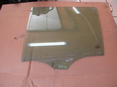 Стекло заднее левое MERCEDES-BENZ C-класс W203/S203/CL203 рестайлинг (2004 - 2008) — Разборка Мерседес