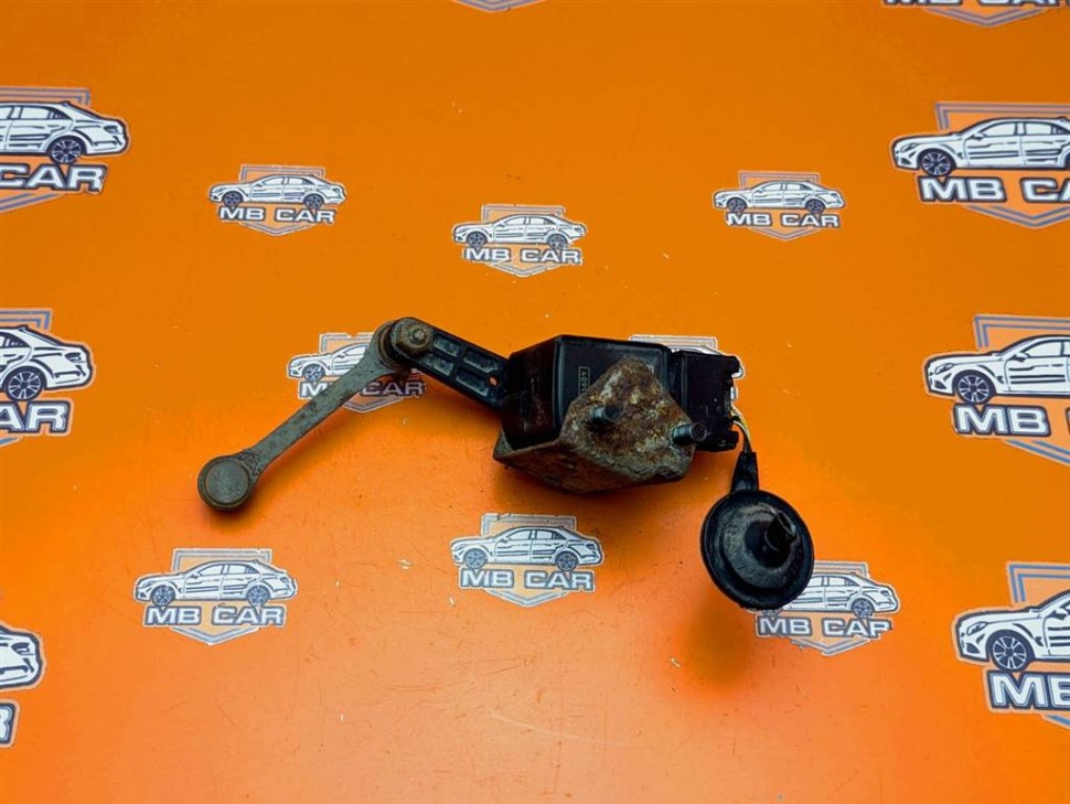 Датчик уровня пола MERCEDES-BENZ CLK-класс C208/A208 рестайлинг (1999 - 2003) фото 1 — Разборка Мерседес