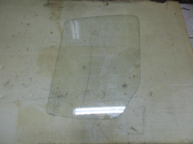 Стекло переднее левое MERCEDES-BENZ Sprinter W906 (2006 - 2019) — Разборка Мерседес