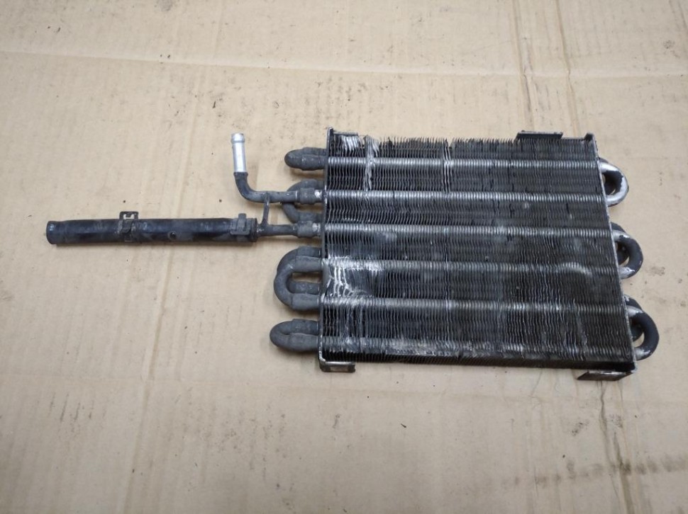 Радиатор дополнительный MERCEDES-BENZ C-класс W203/S203/CL203 (2000 - 2004) фото 1 — Разборка Мерседес