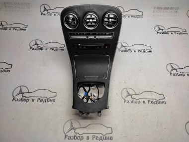 Накладка консоли (борода) MERCEDES-BENZ GLC-класс X253 (2015 - 2019) — Разборка Мерседес