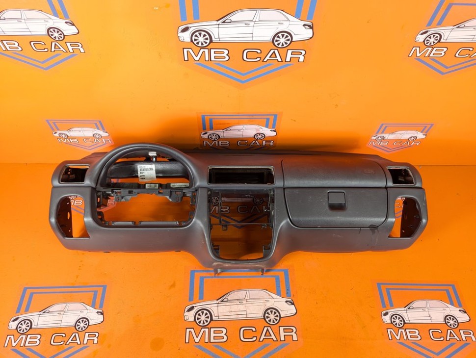 Торпеда MERCEDES-BENZ M-класс W163 рестайлинг (2001 - 2005) фото 1 &mdash; Разборка Мерседес