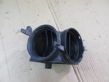 Патрубок воздушный MERCEDES-BENZ S-класс W220 рестайлинг (2002 - 2005) — Разборка Мерседес