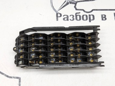 Блок предохранителей MERCEDES-BENZ W124 W124/S124/C124/A124 (1984 - 1993) — Разборка Мерседес