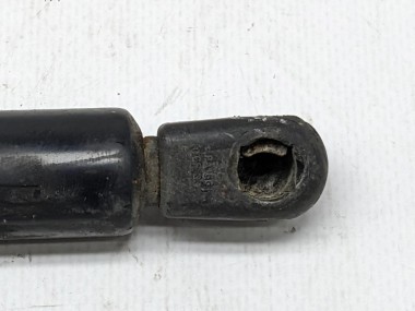 Амортизатор капота MERCEDES-BENZ M-класс W163 рестайлинг (2001 - 2005) — Разборка Мерседес