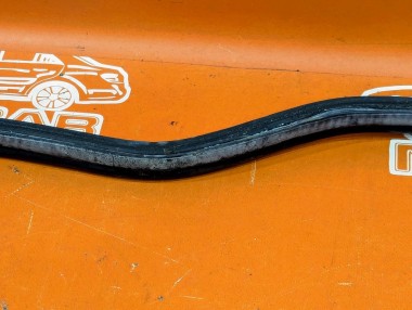 Уплотнитель крышки багажника MERCEDES-BENZ S-класс W220 (1998 - 2005) — Разборка Мерседес