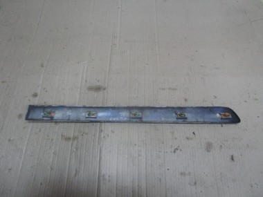 Молдинг двери MERCEDES-BENZ M-класс W163 (1997 - 2001) — Разборка Мерседес