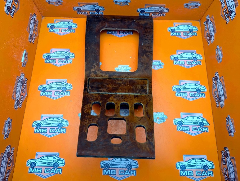 Накладка кулисы АКПП MERCEDES-BENZ M-класс W163 (1997 - 2001) фото 1 — Разборка Мерседес