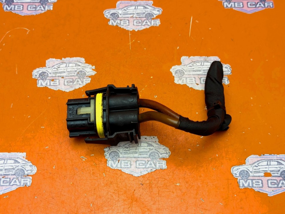 Разъем MERCEDES-BENZ S-класс W220 рестайлинг (2002 - 2005) фото 1 &mdash; Разборка Мерседес