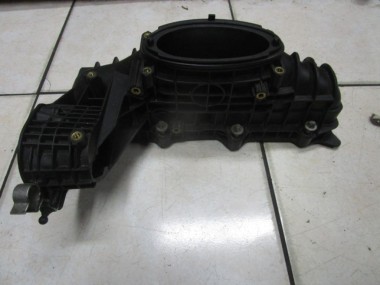 Коллектор впускной MERCEDES-BENZ C-класс W204/S204 (2006 - 2011) — Разборка Мерседес