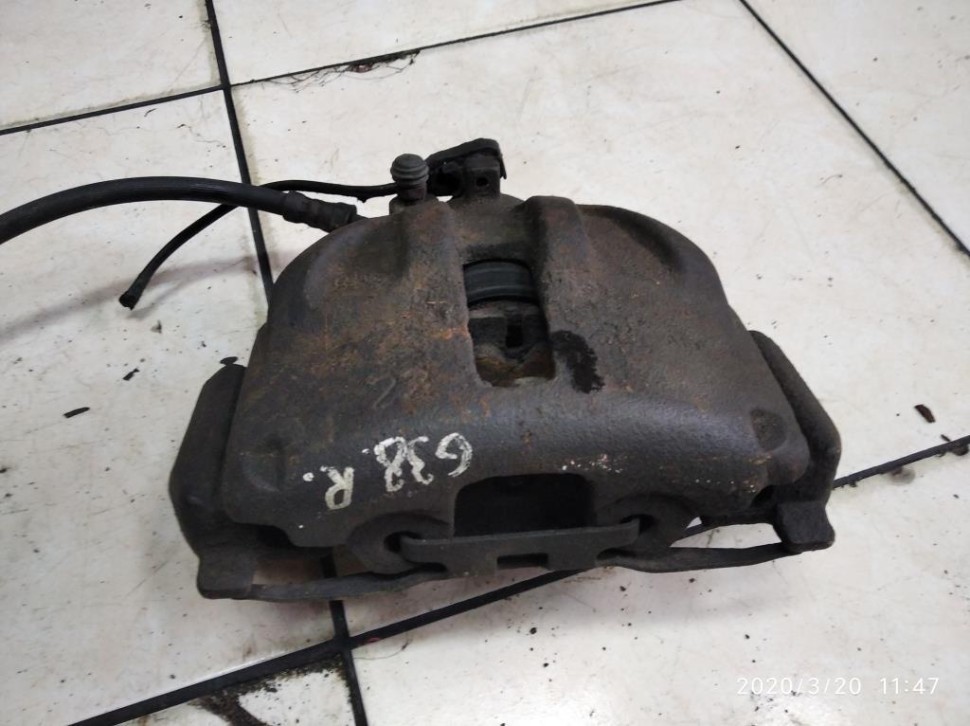 Суппорт передний правый MERCEDES-BENZ Vito W638 (1996 - 2003) фото 1 — Разборка Мерседес