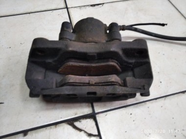 Суппорт передний правый MERCEDES-BENZ Vito W638 (1996 - 2003) — Разборка Мерседес