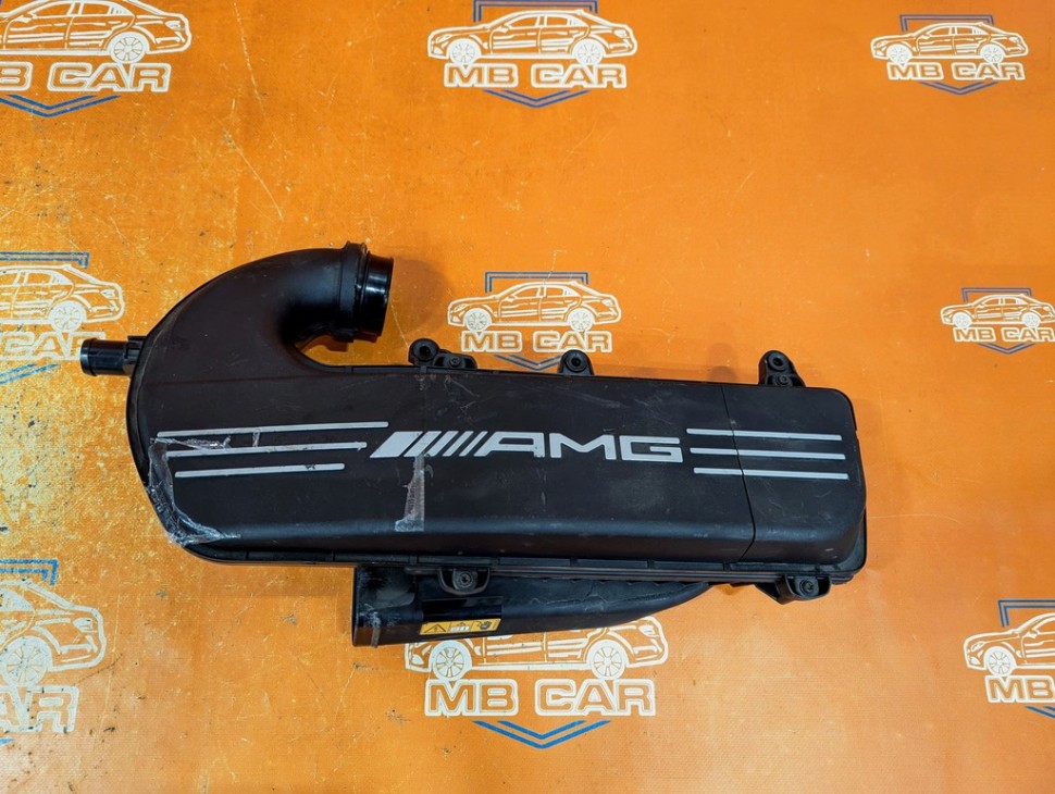 Корпус воздушного фильтра MERCEDES-BENZ C-класс AMG W205/S205/C205/A205 (2014 - 2018) фото 1 — Разборка Мерседес