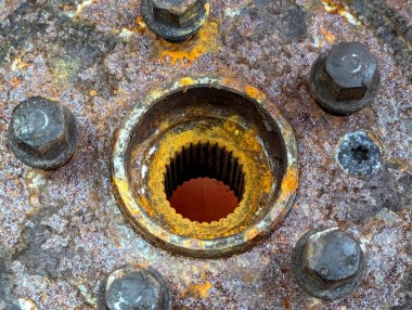 Кулак поворотный передний левый MERCEDES-BENZ M-класс W163 рестайлинг (2001 - 2005) — Разборка Мерседес