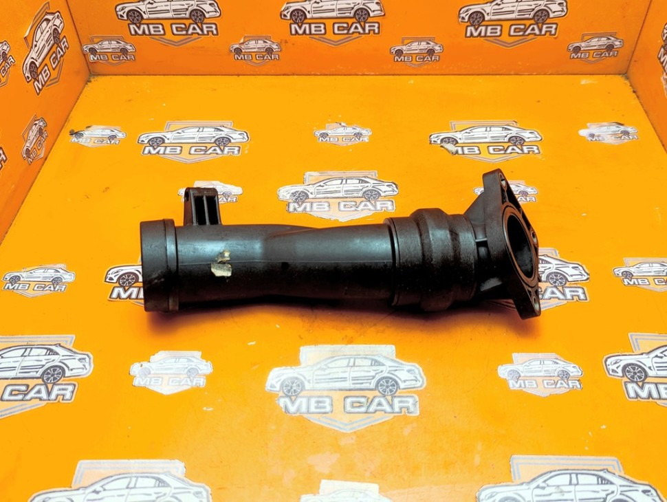 Маслозаливная горловина MERCEDES-BENZ A-класс W169 (2004 - 2008) фото 1 &mdash; Разборка Мерседес