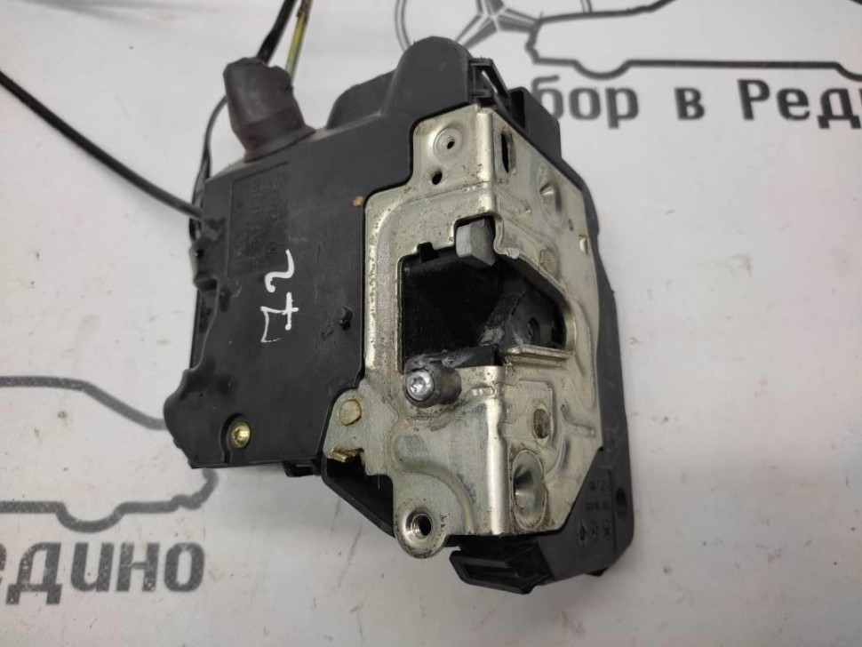 Замок двери передней правой MERCEDES-BENZ C-класс W203/S203/CL203 (2000 - 2004) фото 1 — Разборка Мерседес