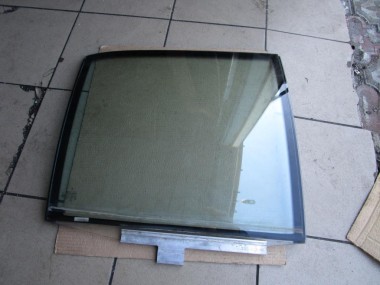 Стекло заднее правое MERCEDES-BENZ S-класс W140 (1991 - 1998) — Разборка Мерседес