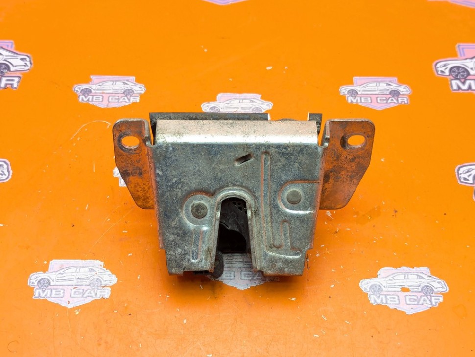 Замок багажника MERCEDES-BENZ M-класс W163 рестайлинг (2001 - 2005) фото 1 &mdash; Разборка Мерседес