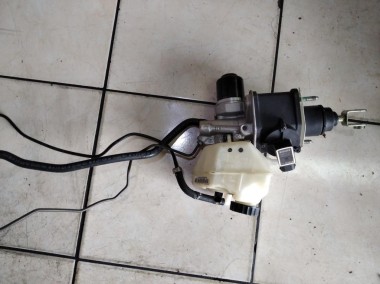 Главный тормозной цилиндр MERCEDES-BENZ E-класс W211/S211 (2002 - 2006) — Разборка Мерседес