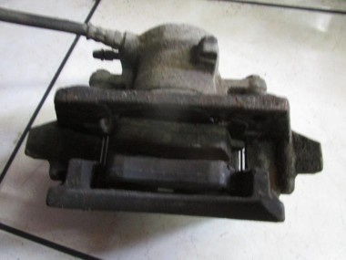 Суппорт передний правый MERCEDES-BENZ A-класс W169 рестайлинг (2008 - 2012) — Разборка Мерседес