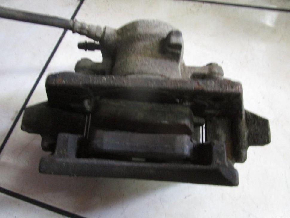 Суппорт передний правый MERCEDES-BENZ A-класс W169 рестайлинг (2008 - 2012) фото 1 — Разборка Мерседес