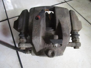 Суппорт передний правый MERCEDES-BENZ A-класс W169 рестайлинг (2008 - 2012) — Разборка Мерседес