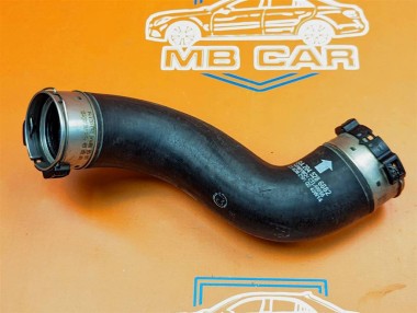 Патрубок интеркулера MERCEDES-BENZ E-класс W212/S212/C207/A207 рестайлинг (2013 - 2016) — Разборка Мерседес