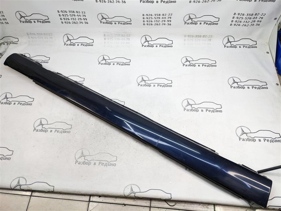 Порог пластиковый правый MERCEDES-BENZ C-класс W203/S203/CL203 (2000 - 2004) фото 1 — Разборка Мерседес