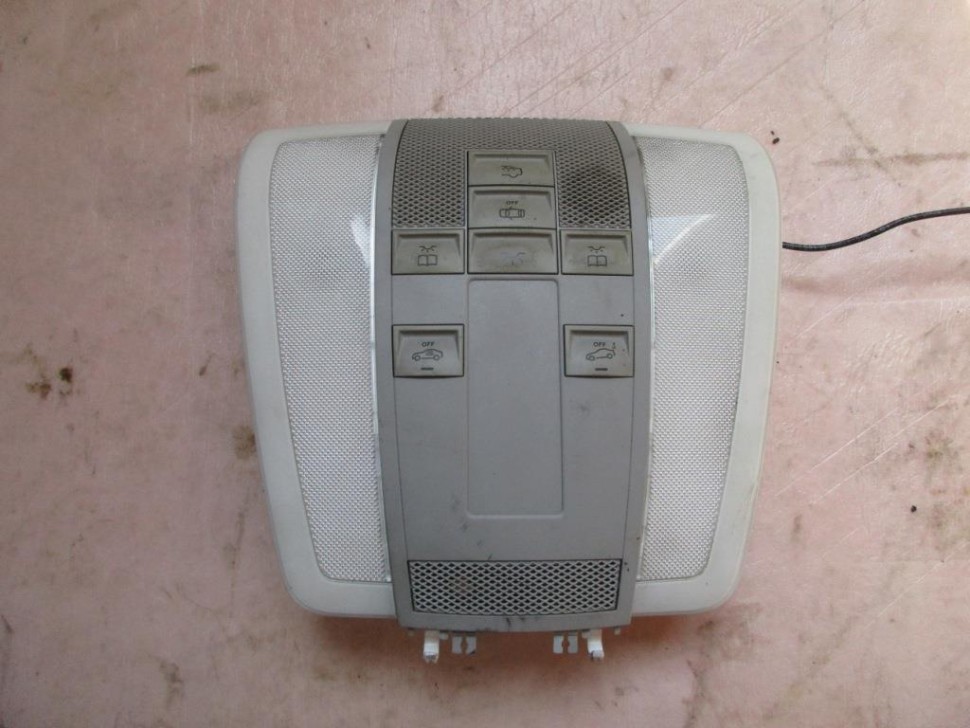 Плафон салона MERCEDES-BENZ C-класс W204/S204 (2006 - 2011) фото 1 — Разборка Мерседес