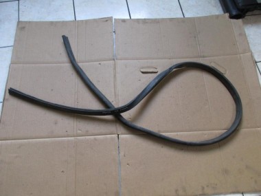 Уплотнитель моторного отсека MERCEDES-BENZ M-класс W164 (2005 - 2008) — Разборка Мерседес