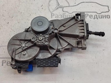 Привод крышки багажника MERCEDES-BENZ GLC-класс AMG X253 (2016 - 2019) — Разборка Мерседес