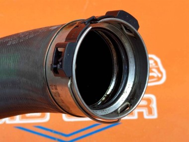 Патрубок интеркулера MERCEDES-BENZ E-класс W212/S212/C207/A207 рестайлинг (2013 - 2016) — Разборка Мерседес