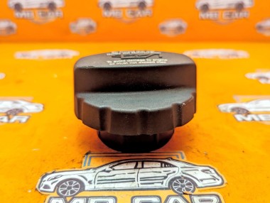 Крышка маслозаливной горловины MERCEDES-BENZ A-класс W168 (1997 - 2001) &mdash; Разборка Мерседес