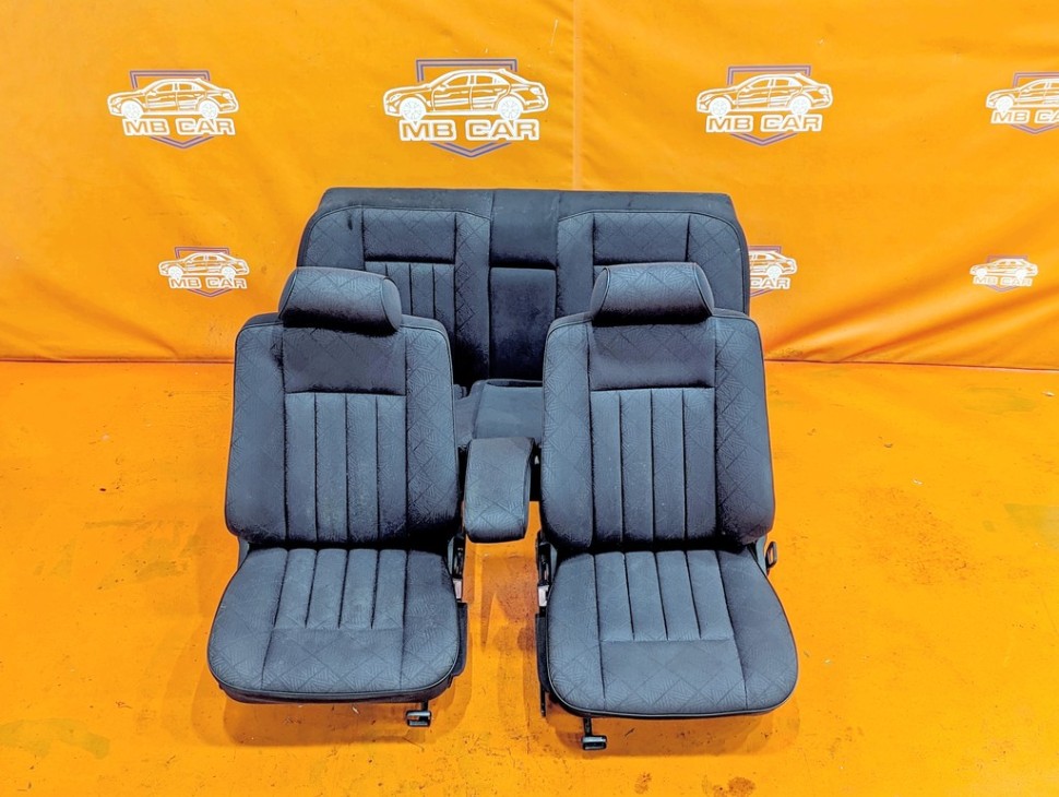 Салон MERCEDES-BENZ E-класс W124/S124/C124/A124 (1984 - 1997) фото 1 — Разборка Мерседес