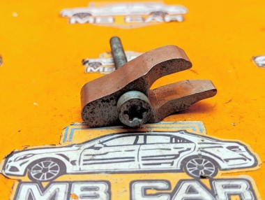 Кронштейн крепления форсунок MERCEDES-BENZ Vito W639 рестайлинг (2010 - 2014) &mdash; Разборка Мерседес