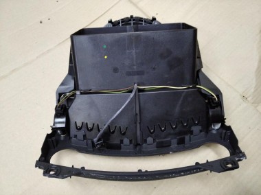 Воздуховод центральный MERCEDES-BENZ E-класс W211/S211 (2002 - 2006) — Разборка Мерседес