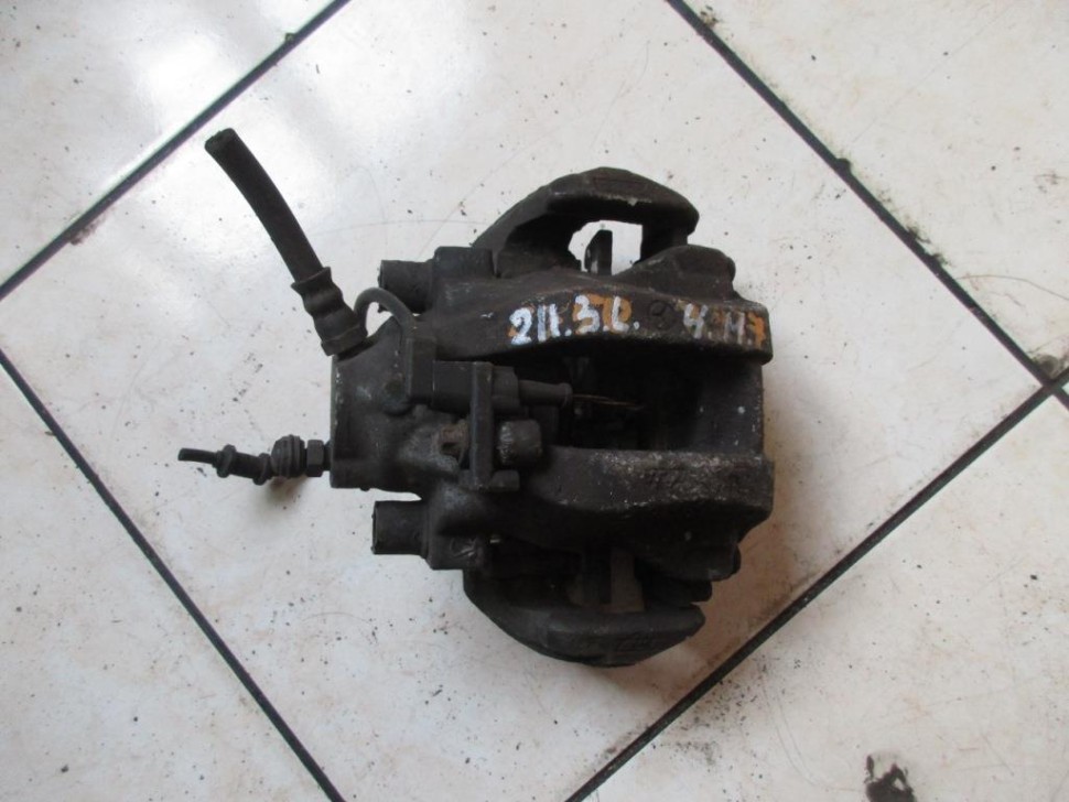 Суппорт задний правый MERCEDES-BENZ E-класс W211/S211 (2002 - 2006) фото 1 — Разборка Мерседес