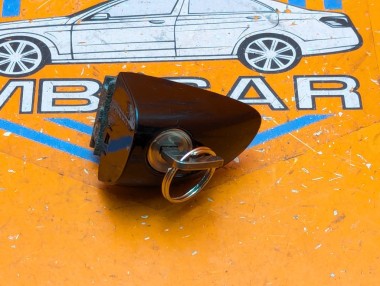 Личинки дверей MERCEDES-BENZ A-класс W169 (2004 - 2008) &mdash; Разборка Мерседес