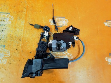 Замок двери передней левой MERCEDES-BENZ C-класс W204/S204 (2006 - 2011) — Разборка Мерседес