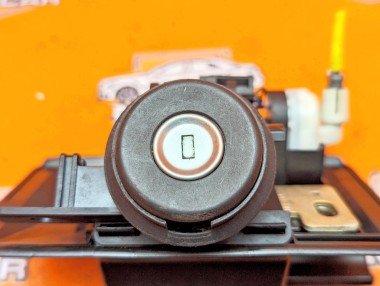 Замок багажника MERCEDES-BENZ E-класс W210/S210 (1995 - 1999) &mdash; Разборка Мерседес