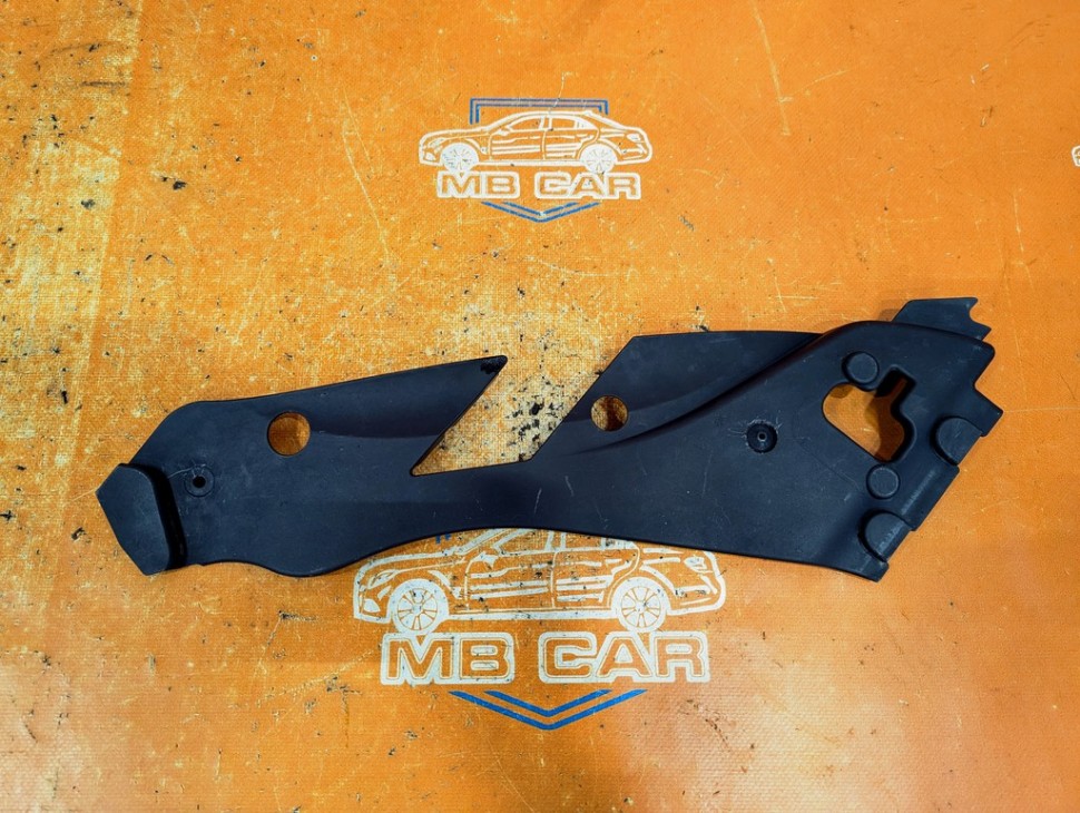 Крышка фары MERCEDES-BENZ C-класс W204/S204 (2006 - 2011) фото 1 — Разборка Мерседес