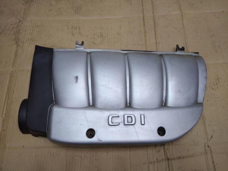 Крышка двигателя декоративная MERCEDES-BENZ C-класс W203/S203/CL203 (2000 - 2004) фото 1 &mdash; Разборка Мерседес